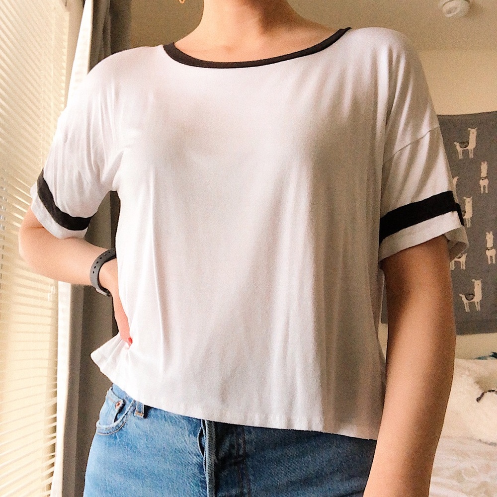 Oversized crop tee